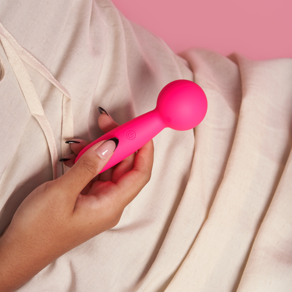 Lolly mini wand with travel pouch